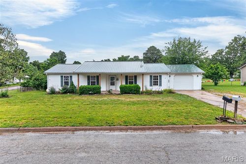 810 Mildred St, Richland, MO, 65556-7900 | Card Image