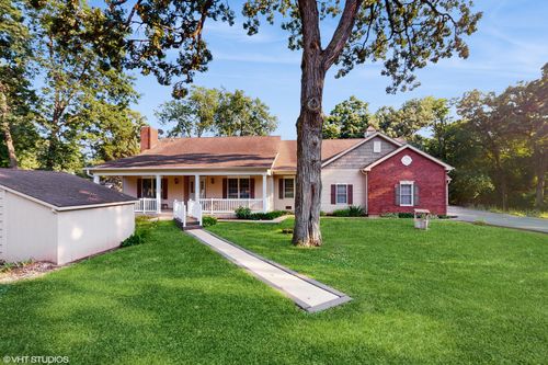 1513 Berwyn St, Spring Grove, IL, 60081-8635 | Card Image