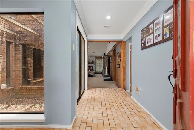 1520 Sycamore St, House other with 3 bedrooms, 3 bathrooms and 3 parking in Navasota TX | Image 6