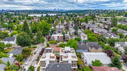 a-8811 Interlake Ave N, Seattle, WA, 98103-4029 | Card Image