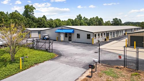 515 Mccrary Rd, Lebanon, TN, 37090-6819 | Card Image