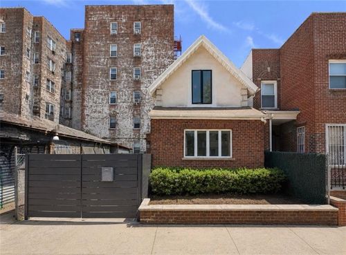 1918 Avenue O, Brooklyn, NY, 11230-6721 | Card Image