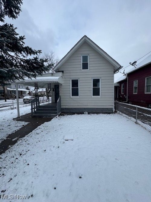 3162 W 43rd St, Cleveland, OH, 44109-1022 | Card Image