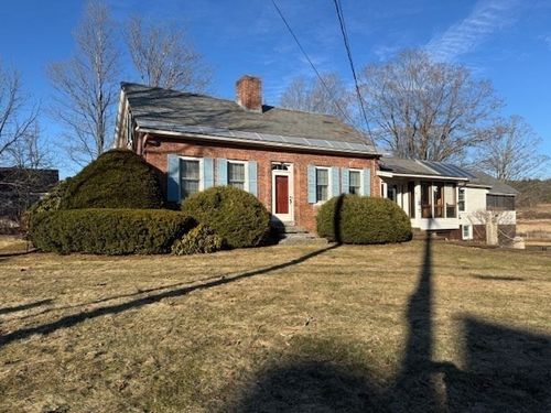 46 Maple St, Northfield, MA, 01360-9643 | Card Image