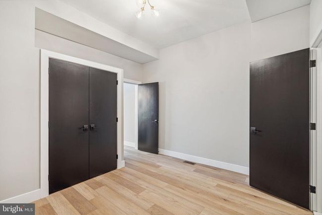 163 East St, Townhouse with 4 bedrooms, 3 bathrooms and null parking in PHILADELPHIA PA | Image 15
