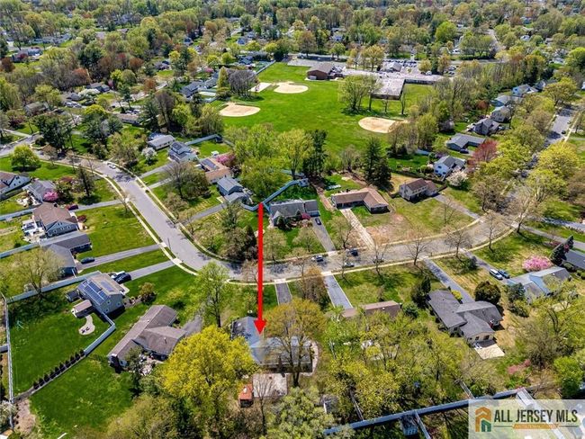 14 Clinton Dr, House other with 4 bedrooms, 2 bathrooms and null parking in Manalapan NJ | Image 8
