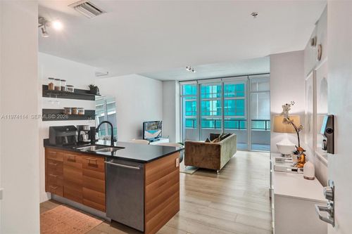 apt-l0302-3301 Ne 1st Ave, Miami, FL, 33137-4110 | Card Image