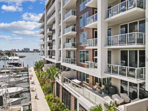 unit-303-920 N Osceola Ave, CLEARWATER, FL, 33755-3019 | Card Image