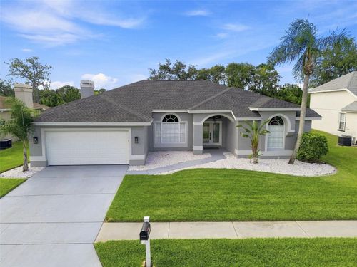 8818 Poe Dr, HUDSON, FL, 34667-8516 | Card Image