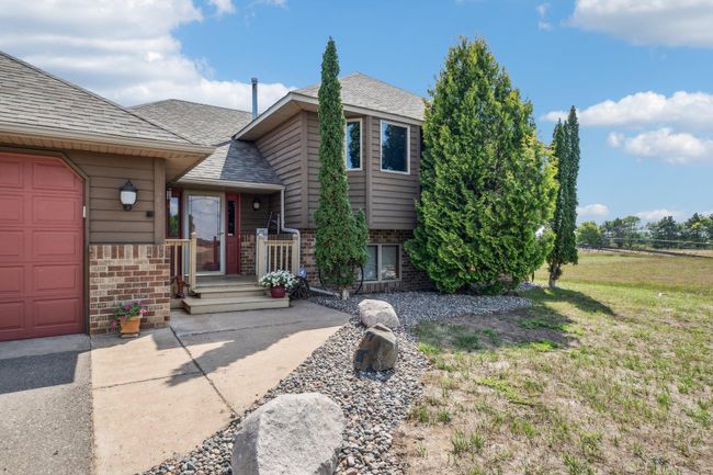 10865 367th Street, House other with 4 bedrooms, 3 bathrooms and null parking in Sunrise Twp MN | Image 13