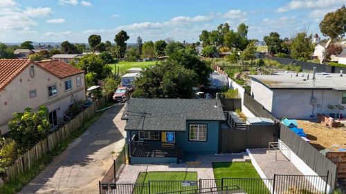 2743 2745 Ridgeway Dr., National City, CA, 91950 | Card Image