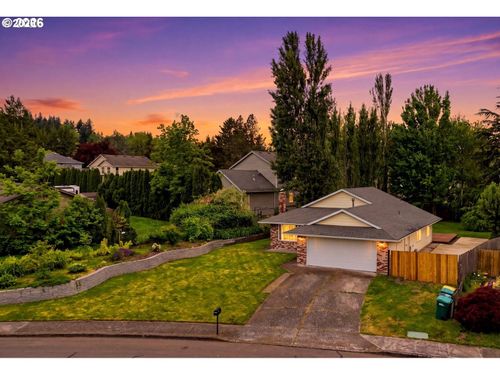 405 Se 21st St, Troutdale, OR, 97060-2303 | Card Image