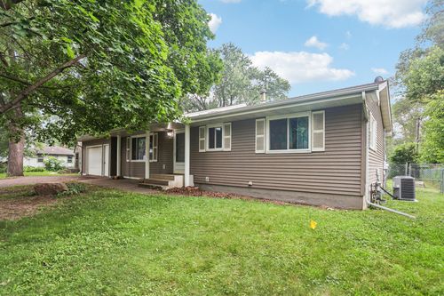 1683 3rd Ave, Newport, MN, 55055-1051 | Card Image