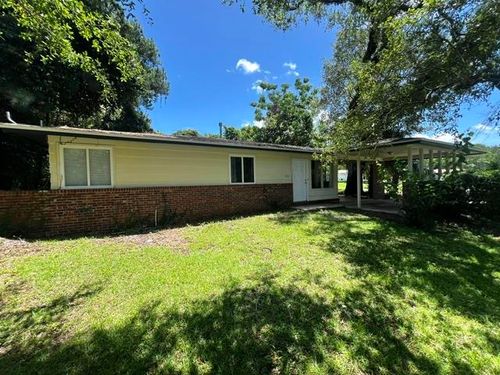 3221 Beacon St, Tallahassee, FL, 32305-7340 | Card Image