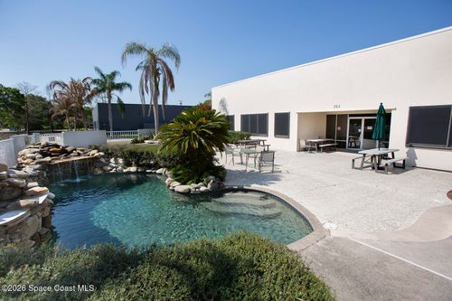 264 West Drive, Melbourne, FL, 32904 | Card Image