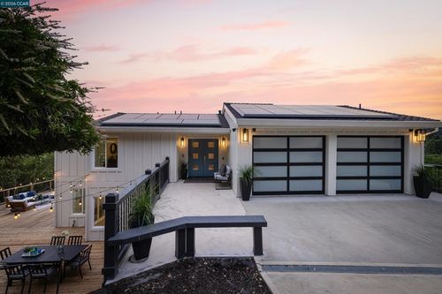5 Wanda Ln, Orinda, CA, 94563-2810 | Card Image