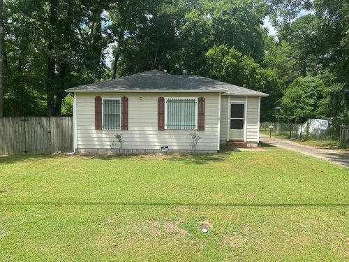 2221 Avalon Rd, Columbus, GA, 31907-2605 | Card Image