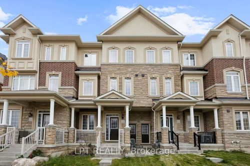 341 Remembrance Rd, Brampton, ON, L7A4X5 | Card Image