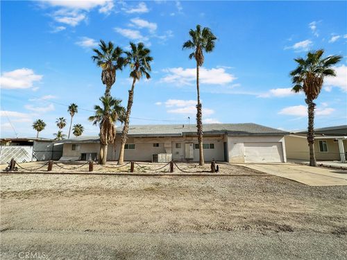 1618 Riviera Dr, Blythe, CA, 92225-4143 | Card Image