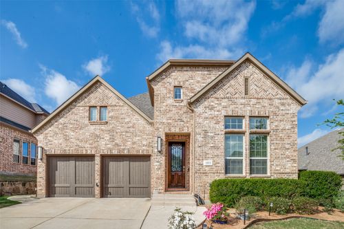 1011 Riviera Rd, Roanoke, TX, 76262-1540 | Card Image