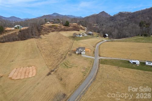 343 Rocky Lane Rd, Clyde, NC, 28721-0347 | Card Image