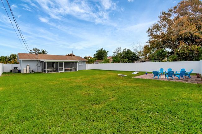 710 Se 3 Rd Ave, House other with 3 bedrooms, 2 bathrooms and null parking in Delray Beach FL | Image 27