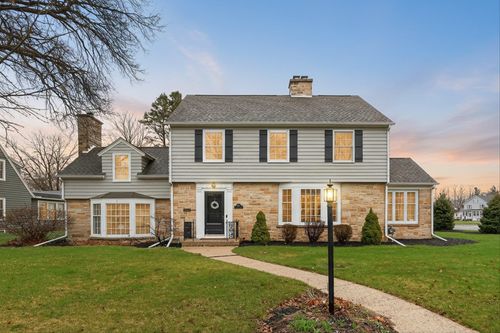 1219 Columbus Circle, Janesville, WI, 53545 | Card Image