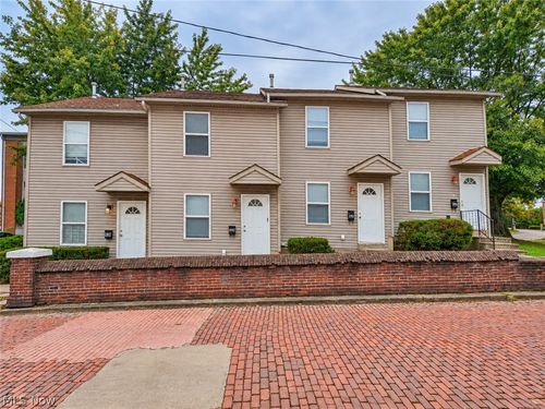 642 E Buchtel Ave, Akron, OH, 44304-1947 | Card Image