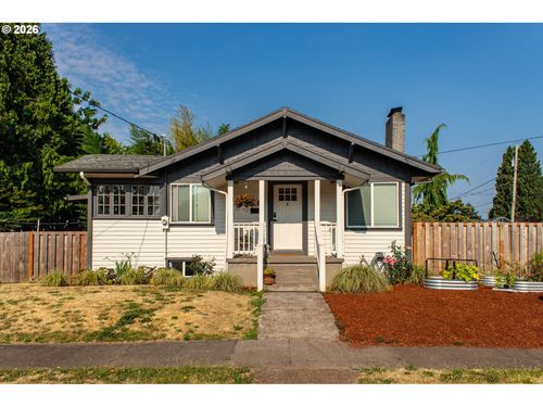 825 Ne 76th Ave, Portland, OR, 97213-6256 | Card Image