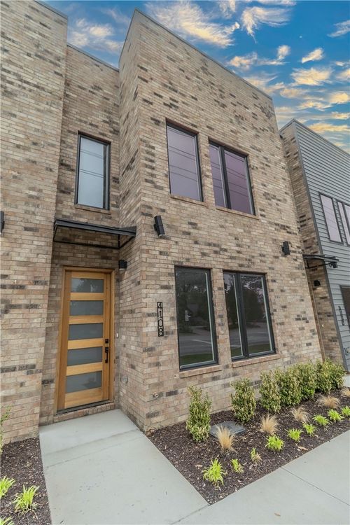 4108 W Olive St, Rogers, AR, 72756-1808 | Card Image