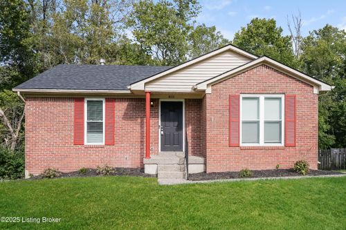 6111 Yellowsands Dr, Louisville, KY, 40219-2552 | Card Image