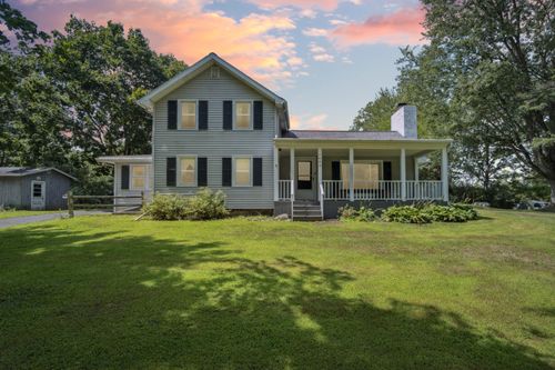 7000 N Sandstone Rd, Jackson, MI, 49201-9493 | Card Image