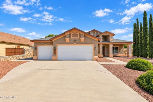 7350 7th St, Canutillo, TX, 79835-6106 | Card Image