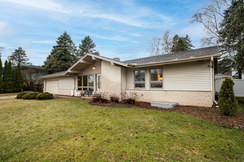 955 W Whitefish Road, Port Washington, WI, 53074 | Card Image