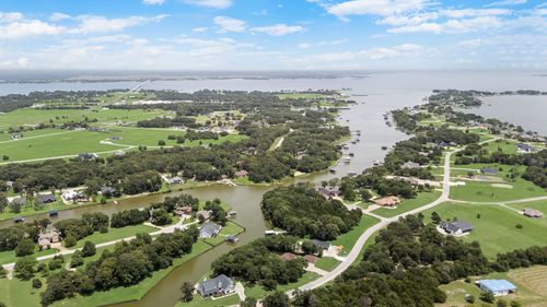 715 Hatteras Dr, Corsicana, TX, 75109-9502 | Card Image