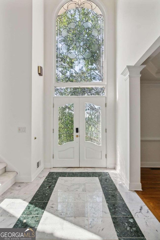 5500 Hampstead Way, House other with 3 bedrooms, 3 bathrooms and null parking in Johns Creek GA | Image 5