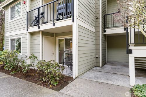 apt-101-6525 200th St Sw, Lynnwood, WA, 98036-4518 | Card Image