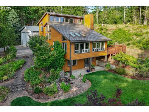 23175 Sw Peavine Rd, McMinnville, OR, 97128-8367 | Card Image