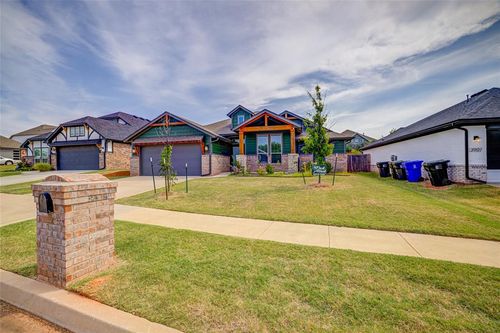 3911 Black Mesa Rd, Norman, OK, 73071-1063 | Card Image
