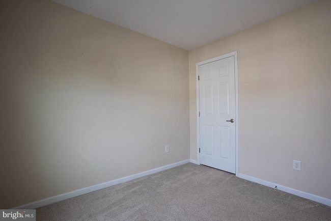 2102 E Oak Rd, Townhouse with 3 bedrooms, 2 bathrooms and null parking in VINELAND NJ | Image 59