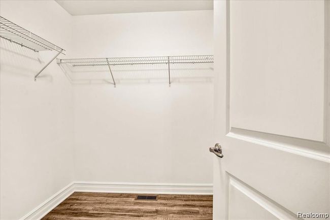 53612 Springdale St, Condo with 2 bedrooms, 3 bathrooms and null parking in Macomb MI | Image 21