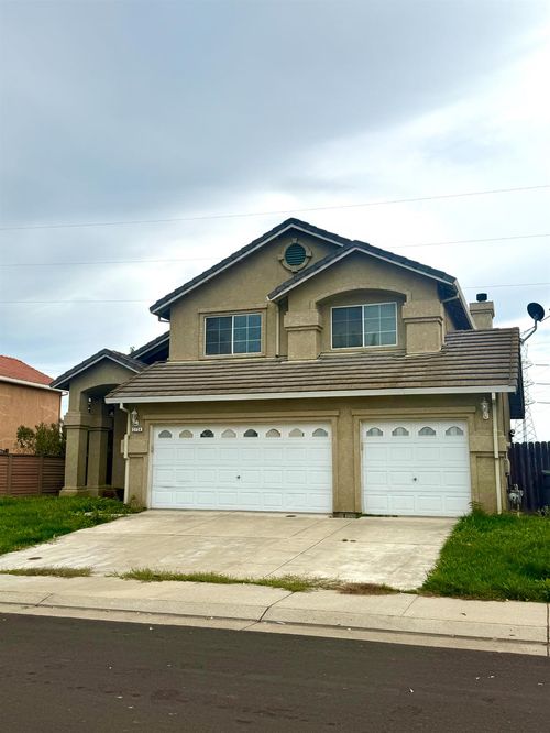 3734 Leilani Ln, Stockton, CA, 95206-6109 | Card Image