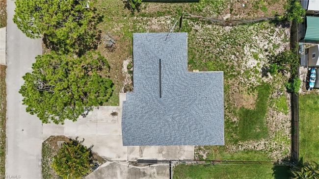 18210 Apple Rd, House other with 3 bedrooms, 2 bathrooms and 2 parking in FORT MYERS FL | Image 28