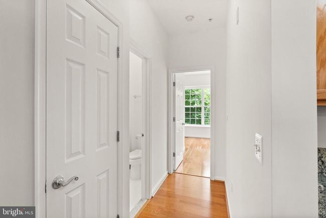 101 - 13800 Breezy Ridge Way, Townhouse with 3 bedrooms, 3 bathrooms and null parking in WOODBRIDGE VA | Image 18