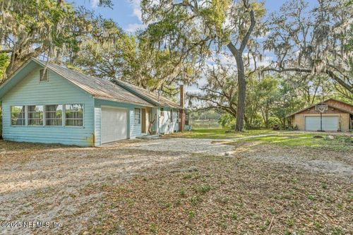 406 Union Ave, Crescent City, FL, 32112-4434 | Card Image