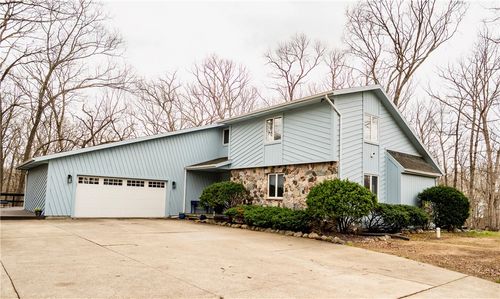 16480 Briarwood Dr, Effingham, IL, 62401 | Card Image