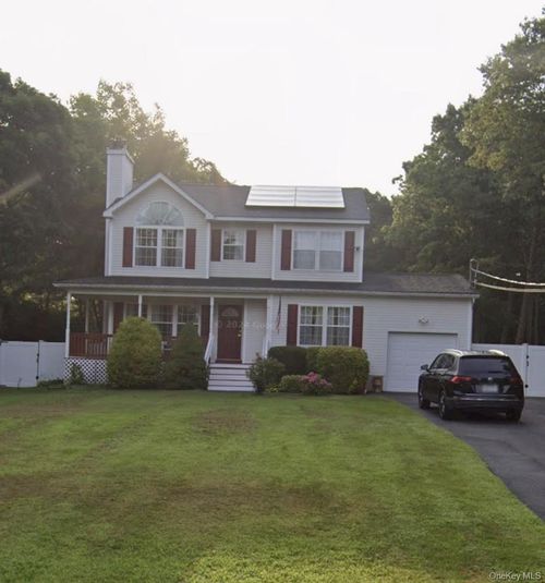 49 S Cozine Road, Brookhaven, NY, 11934 | Card Image