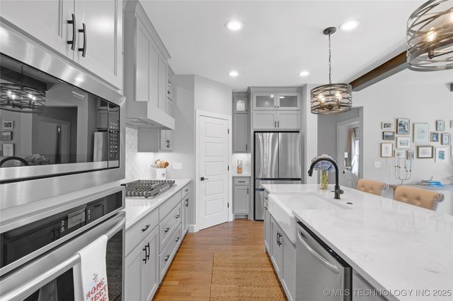 442 E 127 Th Pl S, House other with 4 bedrooms, 3 bathrooms and null parking in Jenks OK | Image 21