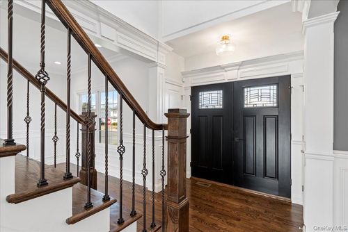 1781 Cornelius Ave, Wantagh, NY, 11793-3248 | Card Image