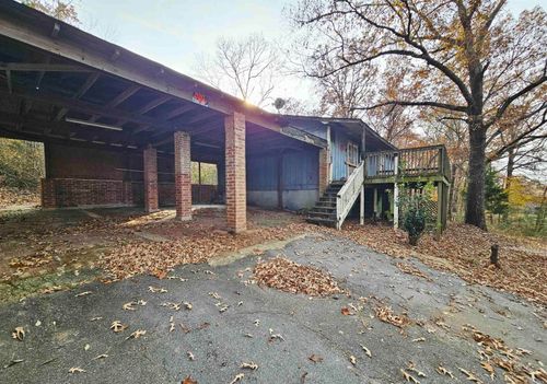 6231 Gribble Rd, Jacksonville, AR, 72076-3937 | Card Image